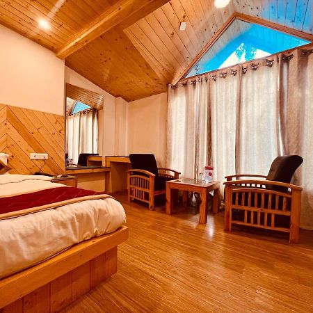 The Radhika - A Luxury Resort In Mountains Маналі Екстер'єр фото